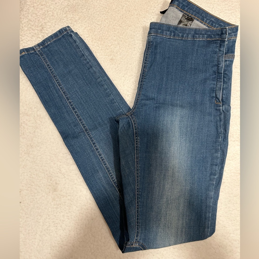 H&M Women’s, Blue Dark / Light Wash, Denim Skinny Jeans, US Size 12